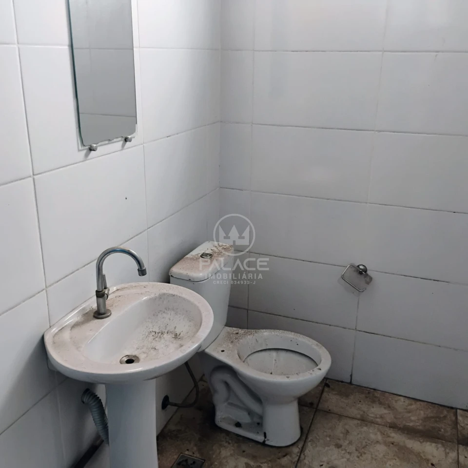 Barracão disponivel para locação