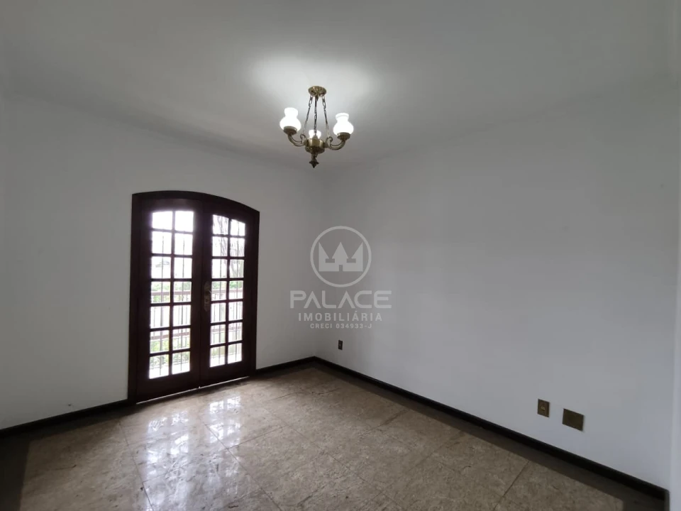 Casa 3 Suítes, Churrasqueira, Escritório À Venda E Locação Centro Piracicaba