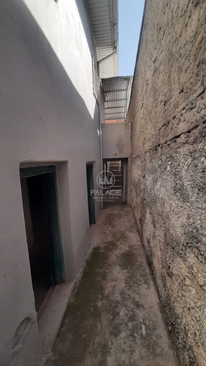 CASA PARA LOCAÇÃO / CENTRO / 2 QUARTOS