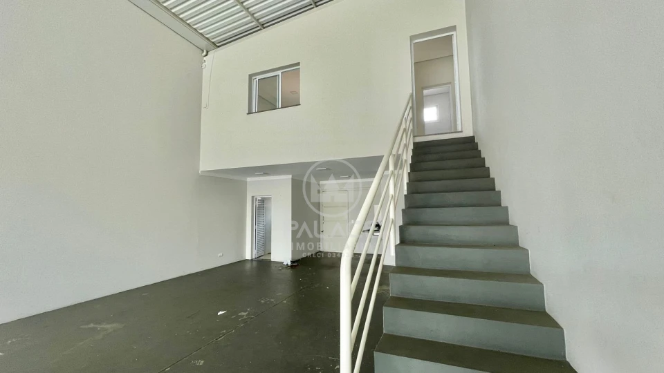 SALAO / LOCACAO / AV RIO DAS PEDRAS / PIRACICABA