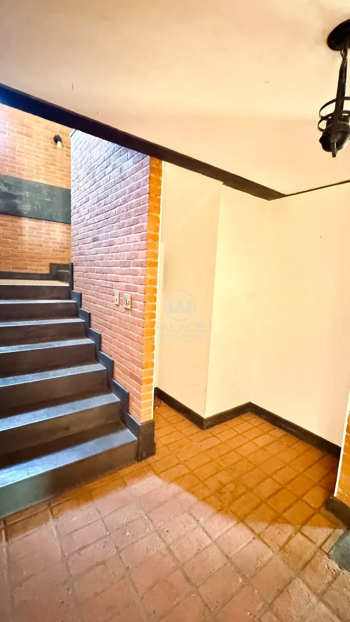 Linda Casa no Bairro São Dimas/Clube de Campo