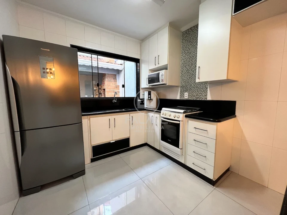 Sobrado fino acabamento a venda no bairro Jardim Brasília, Piracicaba, SP.