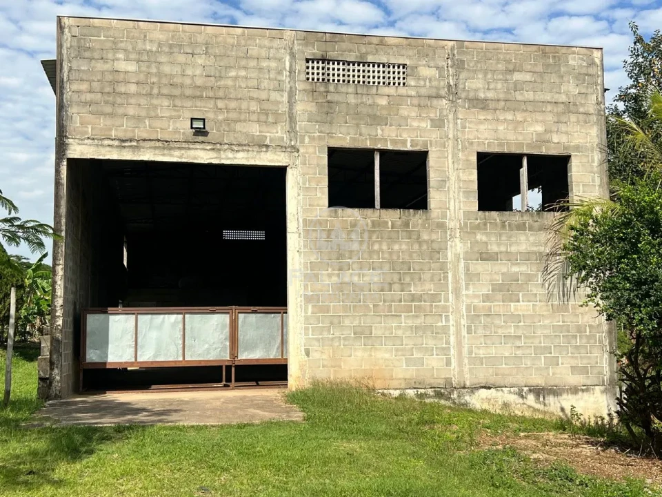 Imóvel residencial e comercial disponível para locação