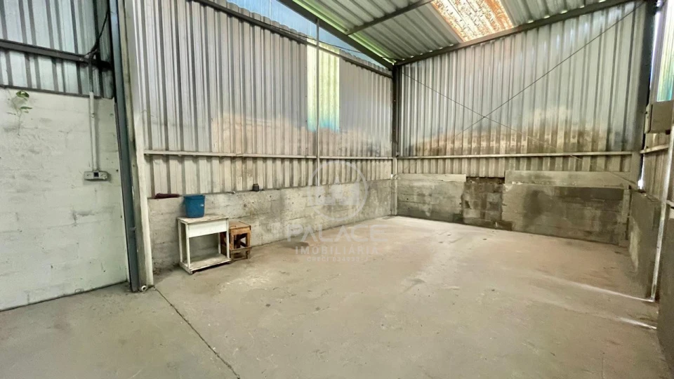 Imagens do imóveis Barracão para alugar, 500m² por RS 3.500,00-mês - Estância Lago Azul (Ártemis) - Piracicaba-SP