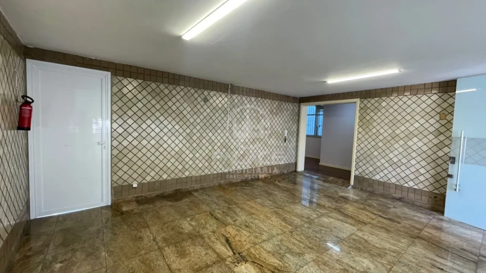 Casa, 1 quarto, 265 m² - Foto 2