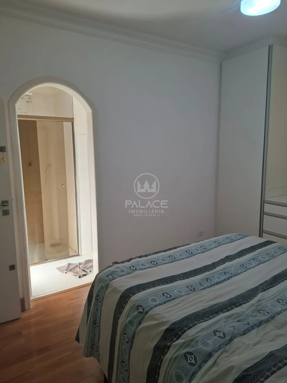 Apartamento a venda no Centro