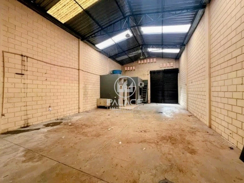 Barracão disponivel para locação