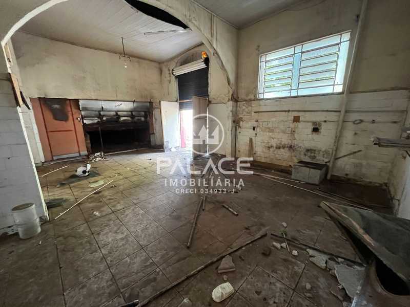 Imagens do imóveis salão para alugar na rua boa morte, centro, piracicaba 241m²