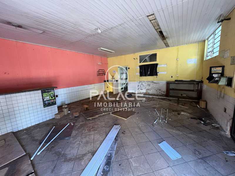 Imagens do imóveis salão para alugar na rua boa morte, centro, piracicaba 241m²