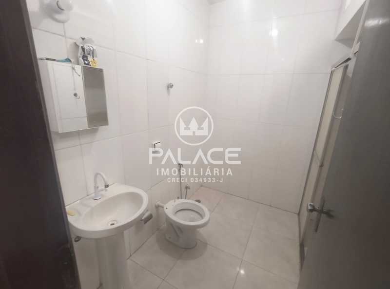 Casa de rua -  / Residencial / Vila Independência