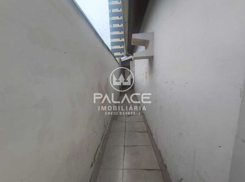 Casa de rua -  / Residencial / Vila Independência