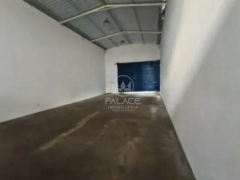Barracão disponivel para locação