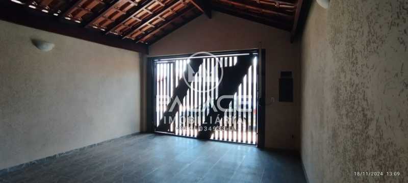 Apartamento -  / Residencial / Água Branca