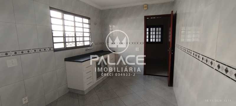 Apartamento -  / Residencial / Água Branca