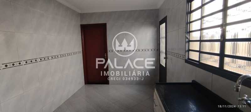 Apartamento -  / Residencial / Água Branca