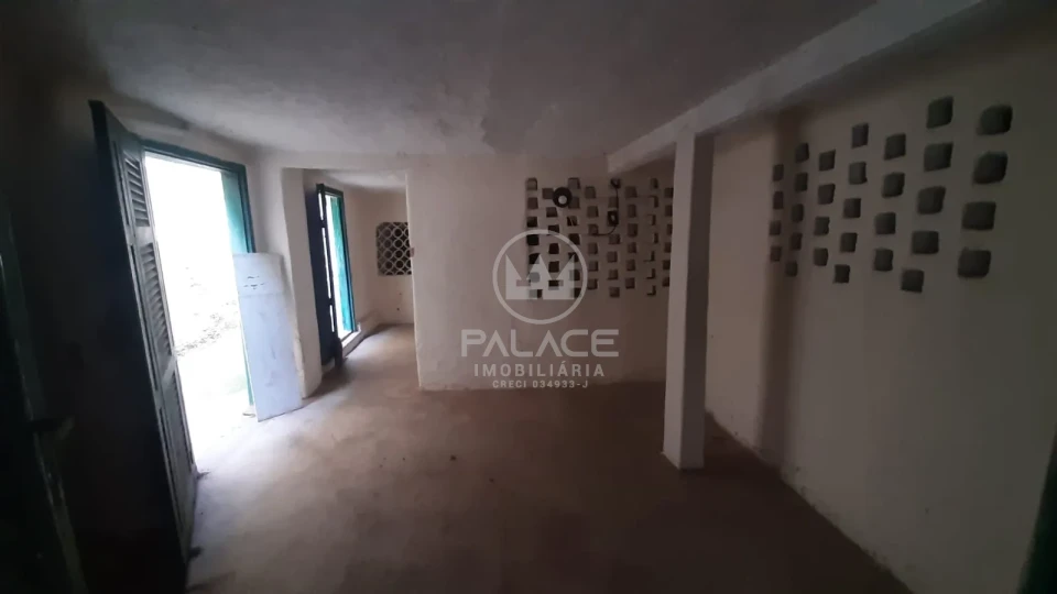 CASA PARA LOCAÇÃO / CENTRO / 2 QUARTOS
