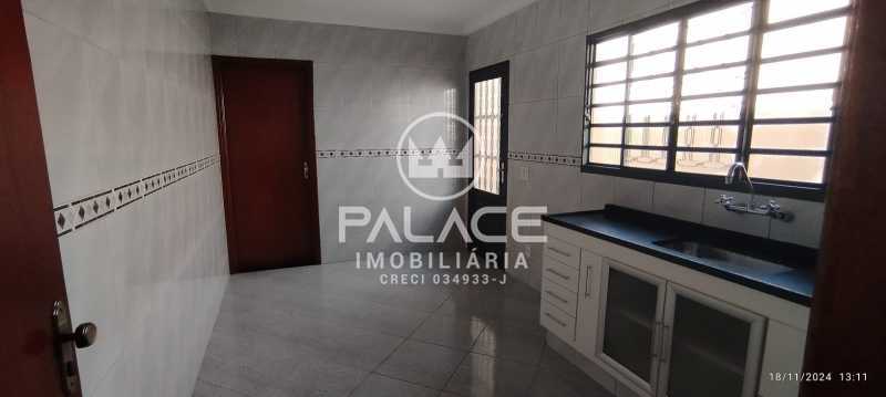 Apartamento -  / Residencial / Água Branca