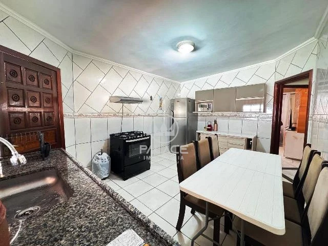 Excelente casa em Aguas de São Pedro