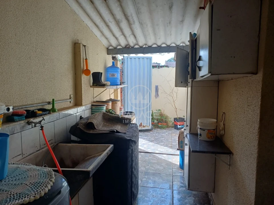 LINDA CASA A VENDA , NA RUA BARRA BONITA,  BAIRRO SANTA TEREZINHA