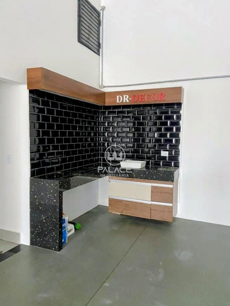 Barracão disponivel para locação