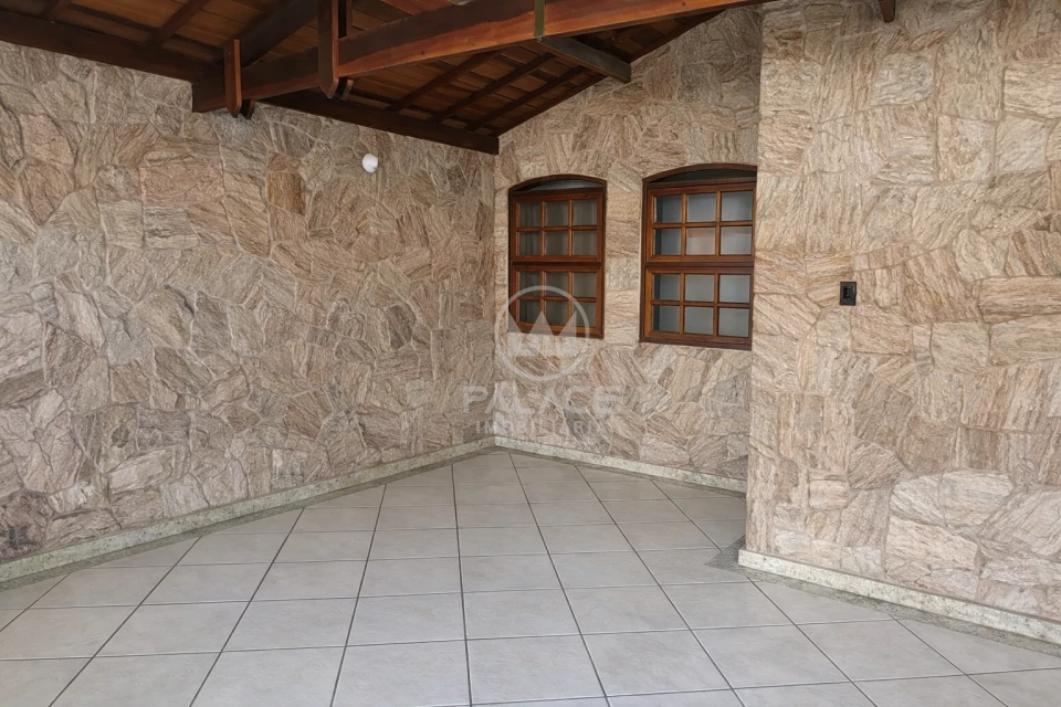 CASA PARA LOCAÇÃO / 3 QUARTOS/ JARDIM PANORAMA