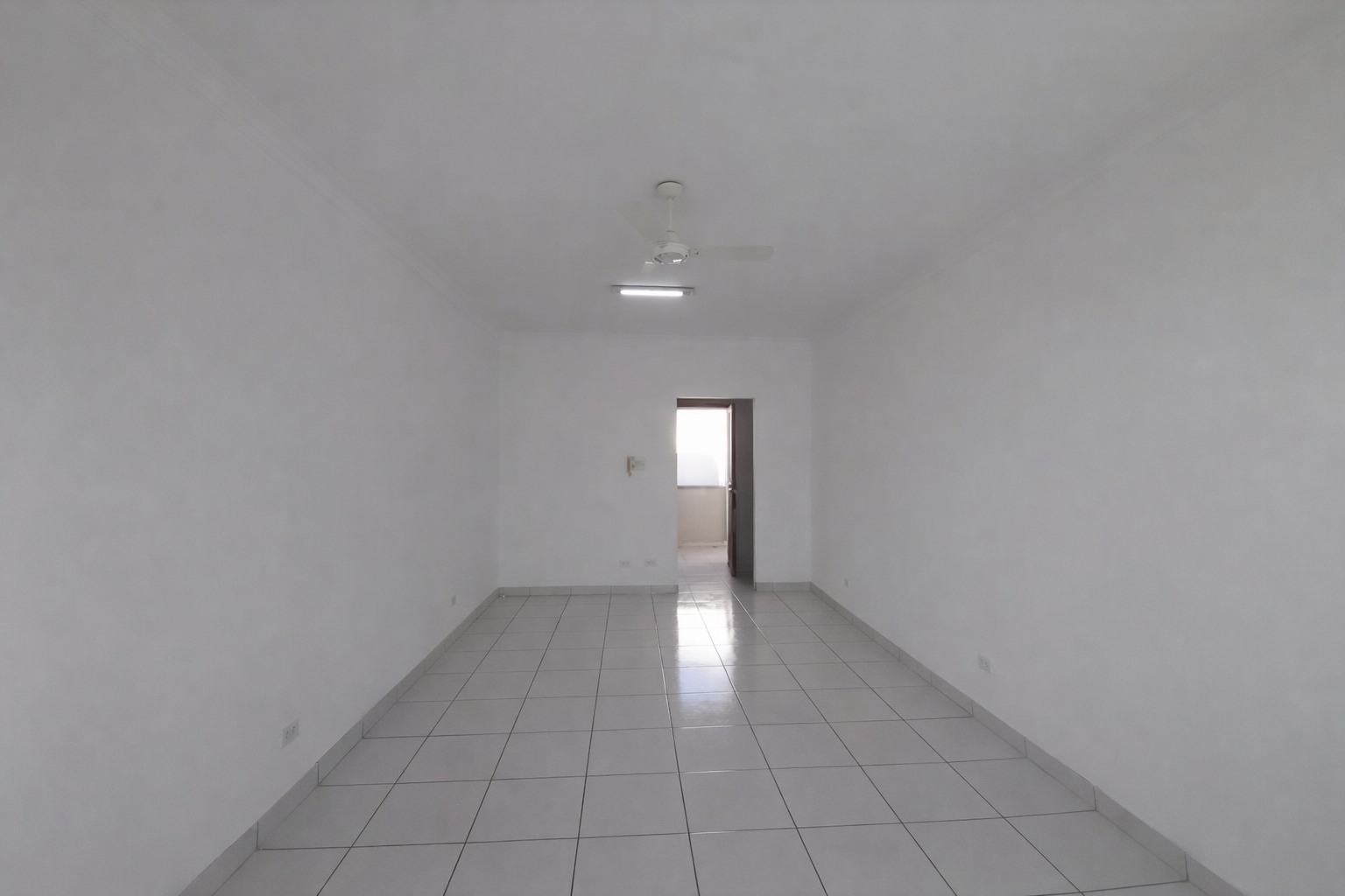 SALA COMERCIAL / LOCACAO / VILA REZENDE