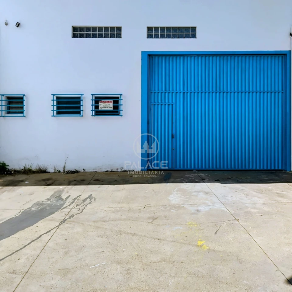 Barracão disponivel para locação