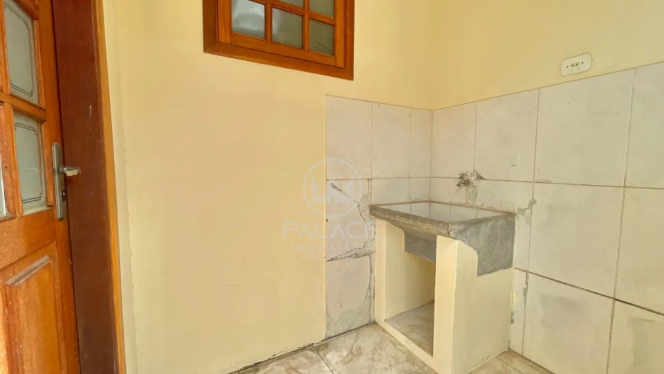 CASA/ 3 QUARTOS / CHURRASQUEIRA / EDICULA / CRUZ CAIADA / PQ SAO JORGE