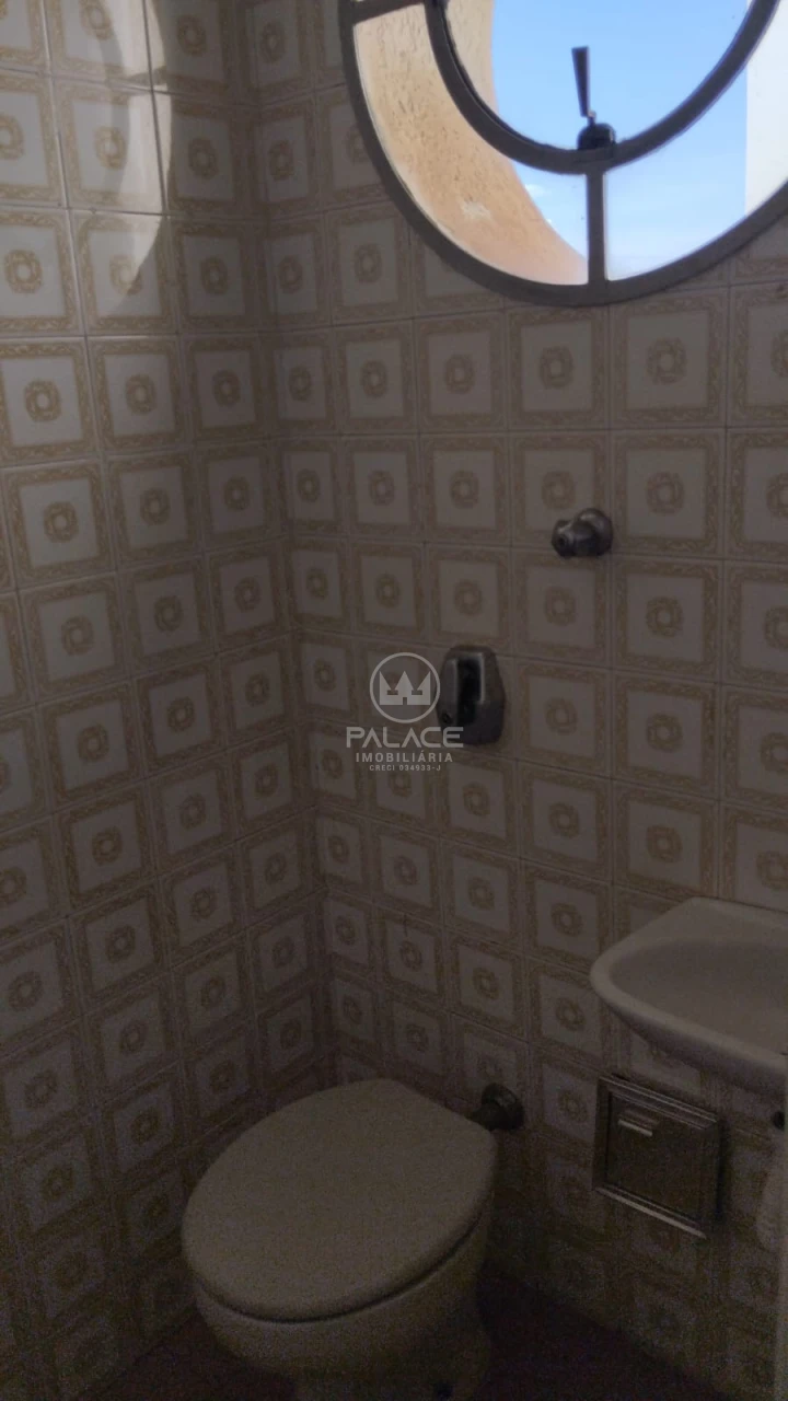 Apartamento : Padrão / Residencial / Centro