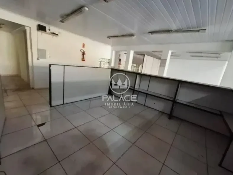Barracão disponivel para locação