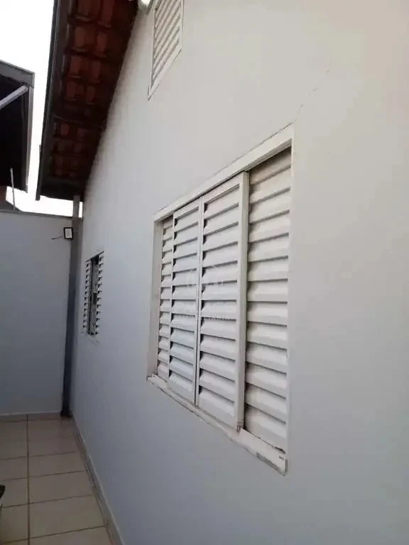 casa a venda no bairro agua branca