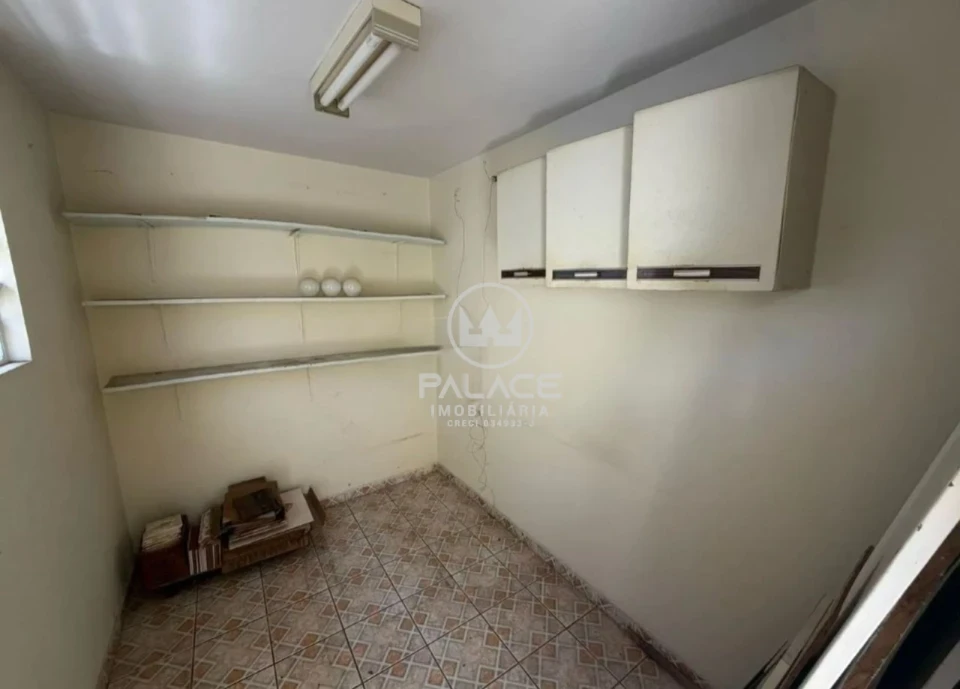 CASA PARA ALUGAR COM 3 QUARTOS CASTELINHO