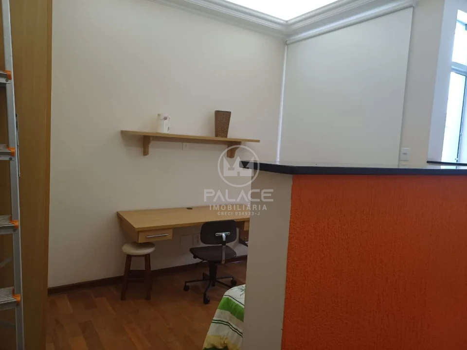 CASA A VENDA NO BAIRRO CASTELINHO