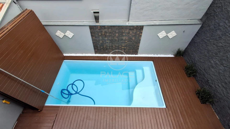 Casa com piscina à venda no bairro Balbo, Piracicaba