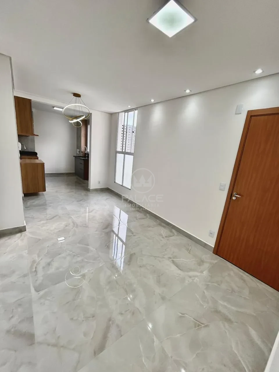 Apartamento com Elevador no Condomínio Piazza Florença, Campestre, Piracicaba.