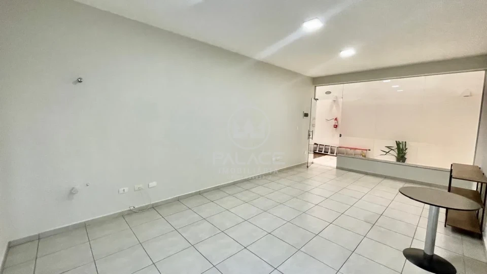 SALA COMERCIAL COM 40M² PARA LOCAÇÃO - VILA REZENDE / PIRACICABA