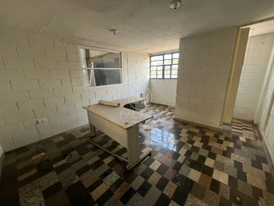 BARRACÃO COMERCIAL PARA ALUGAR EM PARQUE SÃO JORGE COM 250M² - Foto 18