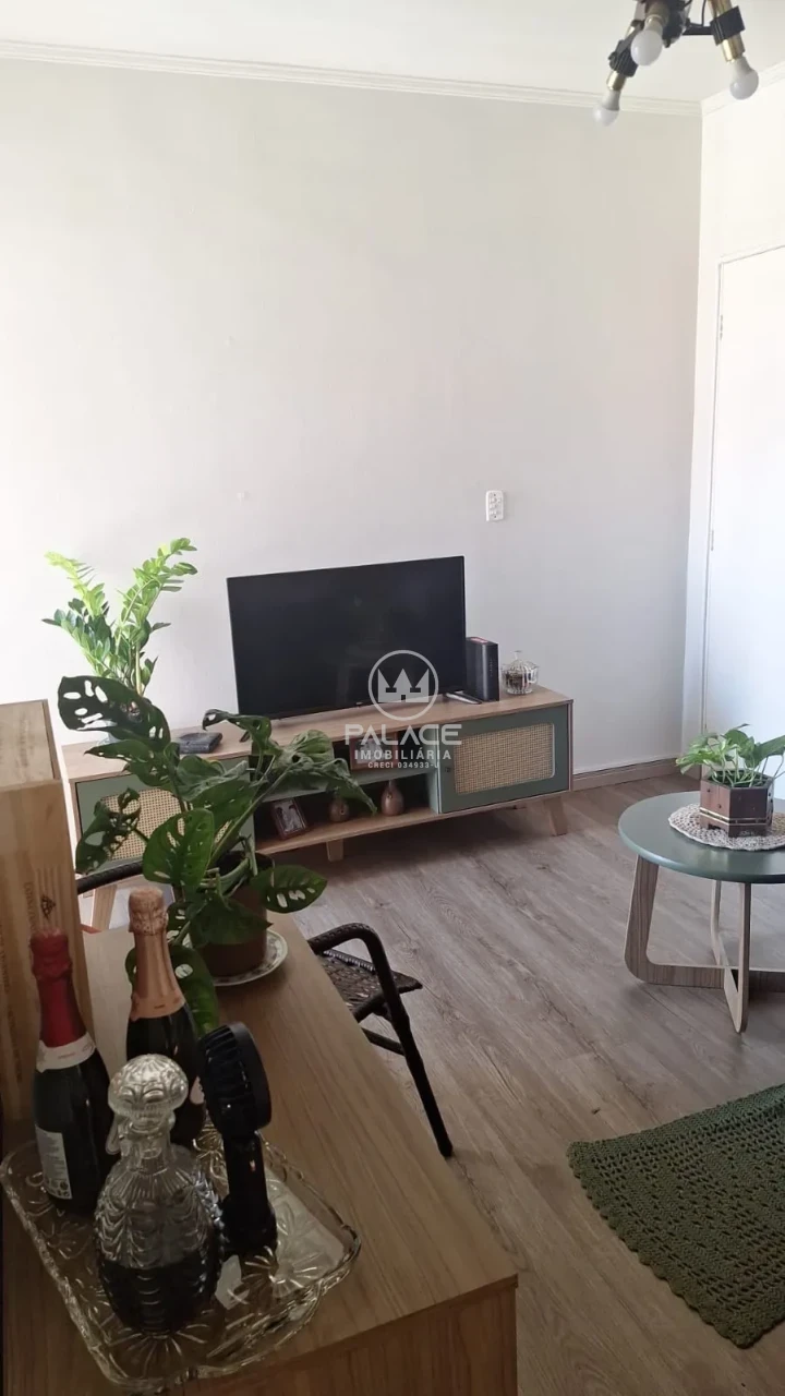 Apartamento À Venda no Condomínio Nações Unidas