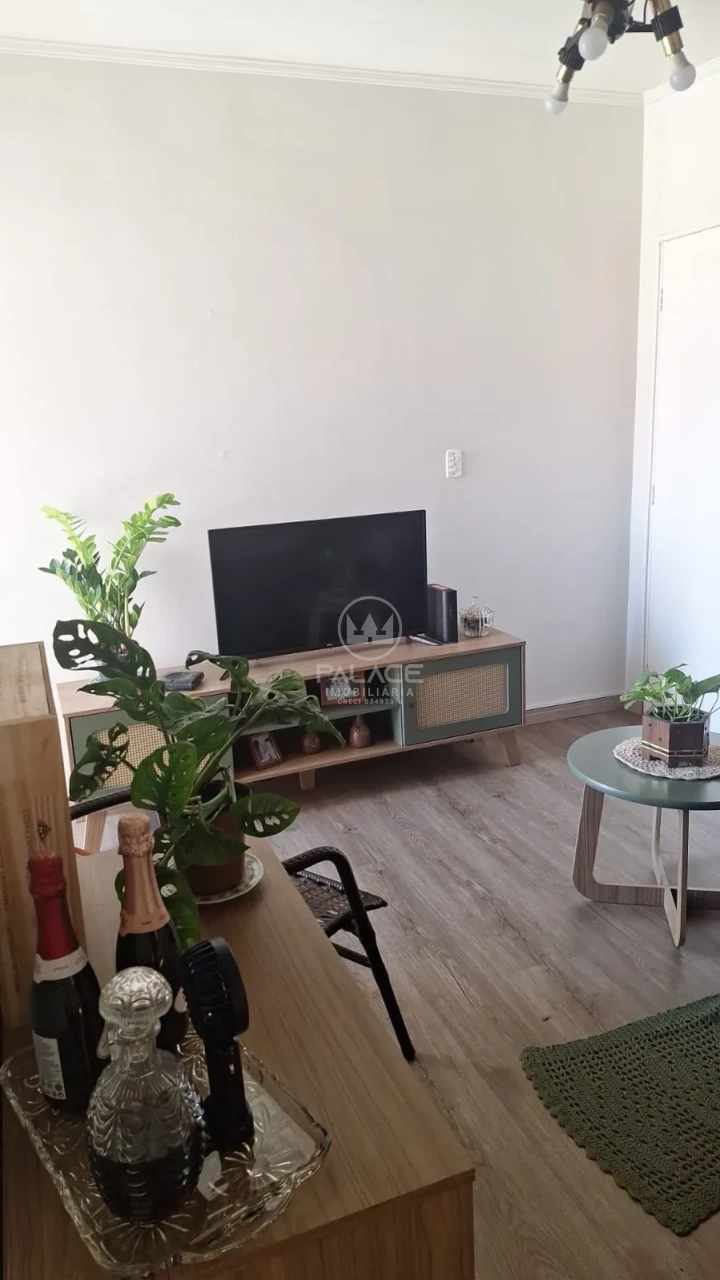 Apartamento À Venda no Condomínio Nações Unidas