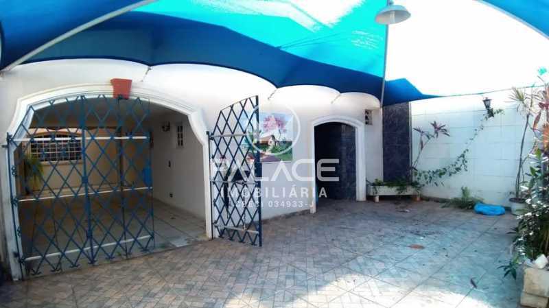 Imagens do imóveis Ampla casa comercial no centro de Piracicaba. 370m² de terreno e 245m² de construção.