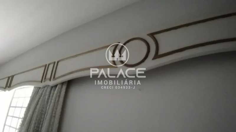 Imagens do imóveis Ampla casa comercial no centro de Piracicaba. 370m² de terreno e 245m² de construção.