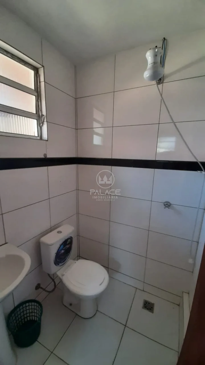 CASA PARA LOCAÇÃO / 2 QUARTOS / CHURRASQUEIRA/ AGUA BRANCA