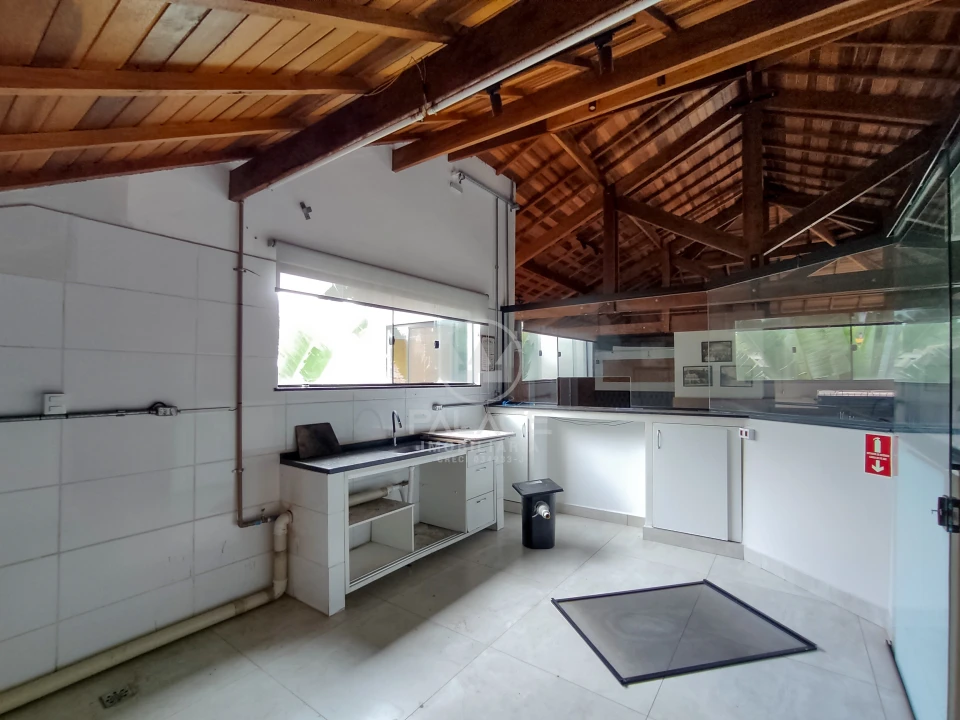 Salão Comercial Esquina Para Alugar, Rua do Porto, Centro Piracicaba