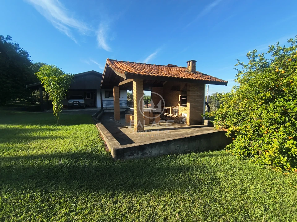 Chacara  à Venda  em Águas de São Pedro