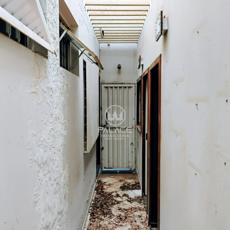 Barracão disponivel para locação