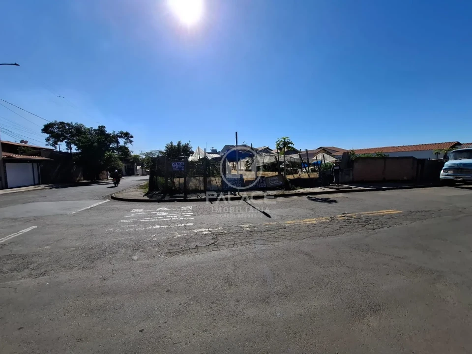 Terreno a Venda em Sta Terezinha