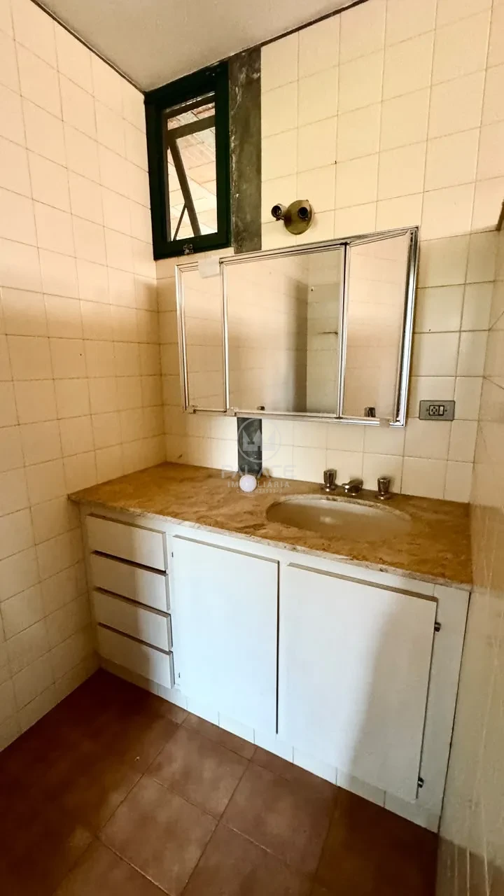 Linda Casa no Bairro São Dimas/Clube de Campo