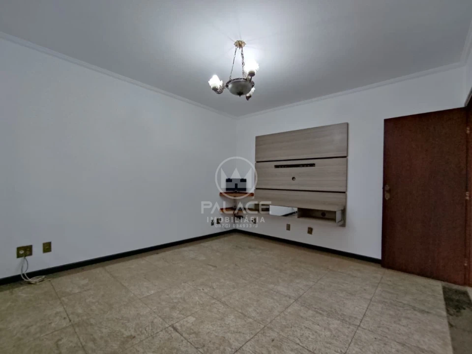 Casa 3 Suítes, Churrasqueira, Escritório À Venda E Locação Centro Piracicaba