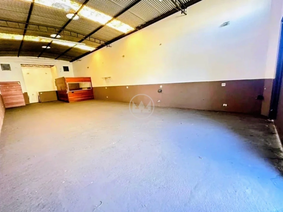 barracão ( Parque Taquaral )