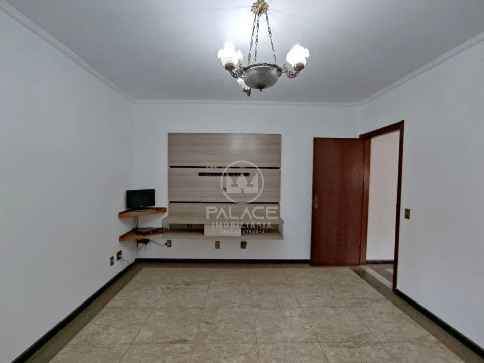 Casa 3 Suítes, Churrasqueira, Escritório À Venda E Locação Centro Piracicaba